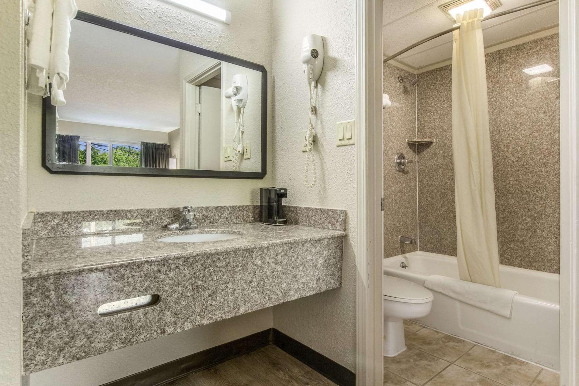 Econo Lodge Fort Knox Radcliff Zewnętrze zdjęcie